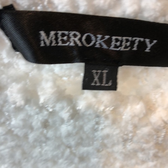 Merokeety White Popcorn Knot Sweater Tunic - Picture 3 of 7